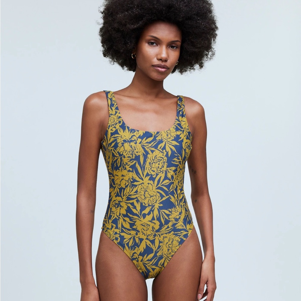 Madewell Scoop-Neck One-Piece Swimsuit in Floral